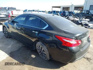 2017 Nissan Altima SV with VIN 1N4AL3AP2HC171809, listed as a IAAI auction lot 41996975 with 137,534 mi miles and . Bid and sale history available at DreamBid. Image 3.