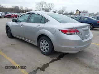 2010 Mazda 6 i Sport with VIN 1YVHZ8BH9A5M53381, listed as a IAAI auction lot 41824441 with 226,573 mi miles. Bid and sale history available at carsss.com. Image 3.