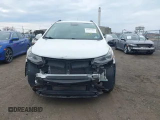 2018 Chevrolet Trax LT with VIN KL7CJPSB7JB714941, listed as a IAAI auction lot 41852865 with 112,606 mi miles. Bid and sale history available at carsss.com. Image 12.