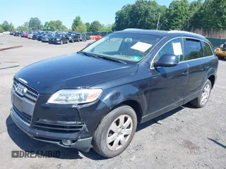 2007 Audi Q7 Premium with VIN WA1BY74L57D089303, listed as a IAAI auction lot 42589432 with 177,000 mi miles and . Bid and sale history available at DreamBid. Image 2.