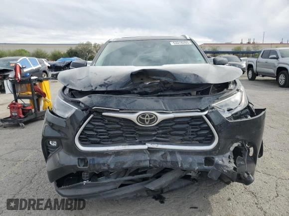 2024 Toyota Highlander LE with VIN 5TDKDRBH4RS542507, listed as a Copart auction lot 53318265 with 19,014 mi miles and Salvage title. Bid and sale history available at DreamBid. Image 5.