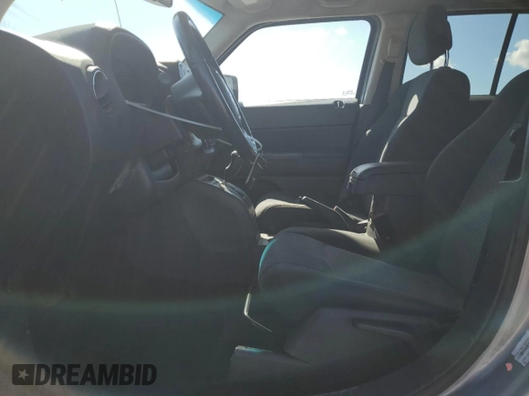 2017 Jeep Patriot Latitude с VIN 1C4NJPFB1HD184132, выставлен на аукционе Copart как лот 56505915 с пробегом 143 841 миль миль и Списание • Salvage title. История ставок и продаж доступна на DreamBid. Изображение 7.