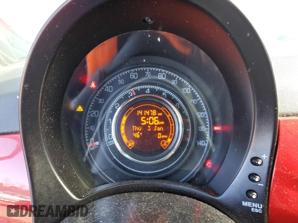 2012 FIAT 500 Sport z VIN 3C3CFFBRXCT265076, wystawiony jako Copart lot #44027935 z przebiegiem 141 478 mil mil oraz Szkody całkowita. Historia ofert i sprzedaży dostępna na DreamBid. Obrazek 9.