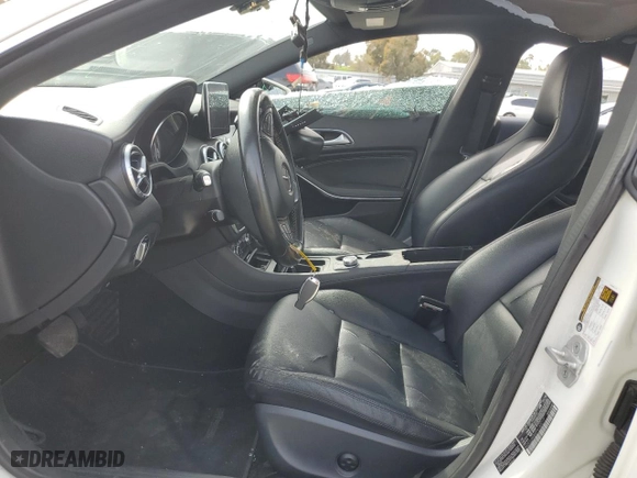 2015 Mercedes-Benz CLA-Class CLA 250 with VIN WDDSJ4EB6FN185017, listed as a Copart auction lot 49724075 with 163,397 mi miles and Salvage Title. Bid and sale history available at carsss.com. Image 7.