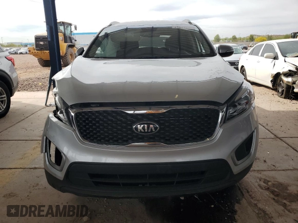 2018 Kia Sorento LX with VIN 5XYPG4A39JG409216, listed as a Copart auction lot 51011745 with 86,033 mi miles and Salvage Title. Bid and sale history available at carsss.com. Image 5.