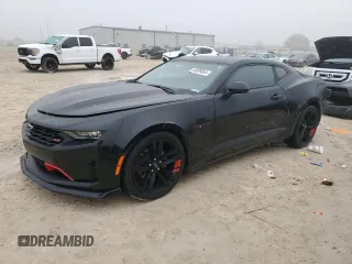 2022 Chevrolet Camaro 1LT with VIN 1G1FB1RSXN0107670, listed as a Copart auction lot 86009564 with 57,388 mi miles and Salvage Title. Bid and sale history available at carsss.com. Image 1.