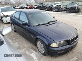 2001 BMW 3 Series 325i with VIN WBAAV33491FU84073, listed as a Copart auction lot 85689534 with 164,798 mi miles and Salvage Title. Bid and sale history available at carsss.com. Image 4.
