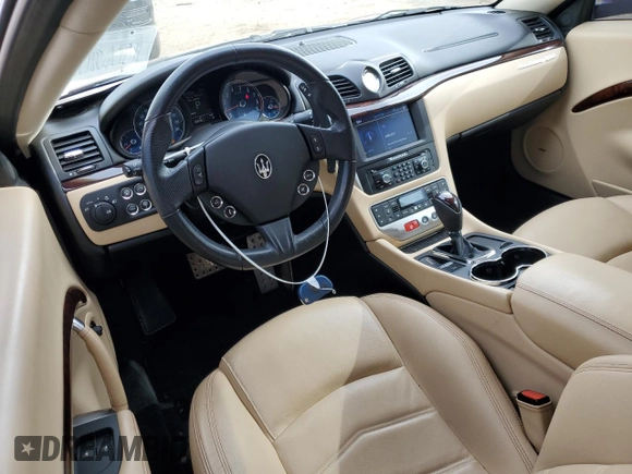 2017 Maserati GranTurismo Sport с VIN ZAM45VLA7H0203642, выставлен на аукционе Copart как лот 44748684 с пробегом 25 510 миль миль и . История ставок и продаж доступна на DreamBid. Изображение 8.