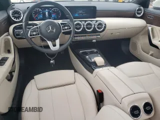 2022 Mercedes-Benz A 220 z VIN W1K3G4FB4NJ377057, wystawiony jako Copart lot #45632845 z przebiegiem 19 977 mil mil oraz Nie do naprawy • Non repairable. Historia ofert i sprzedaży dostępna na DreamBid. Obrazek 8.