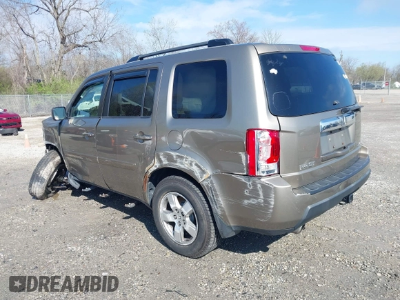 2011 Honda Pilot EX-L with VIN 5FNYF4H53BB063509, listed as a IAAI auction lot 41949079 with 173,580 mi miles. Bid and sale history available at carsss.com. Image 3.
