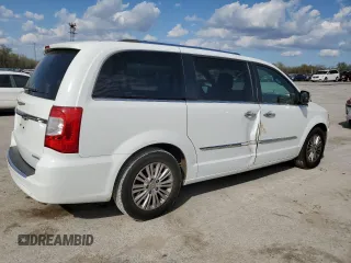 2015 Chrysler Town & Country Limited Platinum with VIN 2C4RC1GG2FR553464, listed as a Copart auction lot 50745385 with 107,105 mi miles and Salvage Title. Bid and sale history available at carsss.com. Image 3.