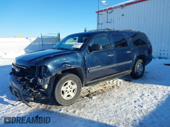 2008 Chevrolet Suburban Commercial with VIN 1GNFK16318J207263, listed as a IAAI auction lot 41246619 with 247,454 mi miles. Bid and sale history available at carsss.com. Image 2.