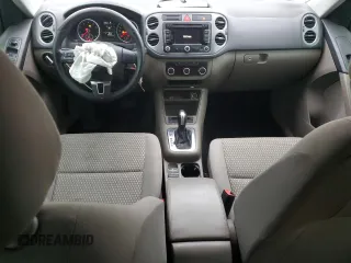 2011 Volkswagen Tiguan SEL with VIN WVGBV7AX3BW562761, listed as a Copart auction lot 85906534 with 84,635 mi miles and Salvage Title. Bid and sale history available at DreamBid. Image 8.