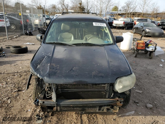 2006 Ford Escape Limited with VIN 1FMYU94196KC82484, listed as a Copart auction lot 48523075 with 208,093 mi miles and Salvage Title. Bid and sale history available at carsss.com. Image 5.