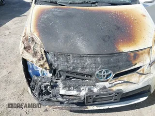 2015 Toyota Prius Four with VIN JTDKN3DU3F0421146, listed as a IAAI auction lot 41688145 with 122,750 mi miles. Bid and sale history available at carsss.com. Image 6.