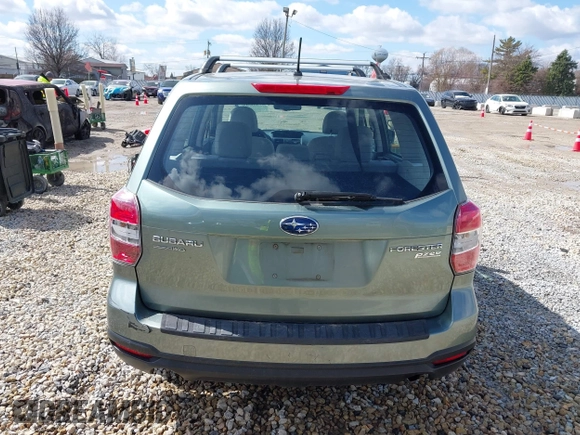 2014 Subaru Forester 2.5i with VIN JF2SJAAC0EG433483, listed as a IAAI auction lot 41836560 with 231,638 mi miles. Bid and sale history available at carsss.com. Image 17.
