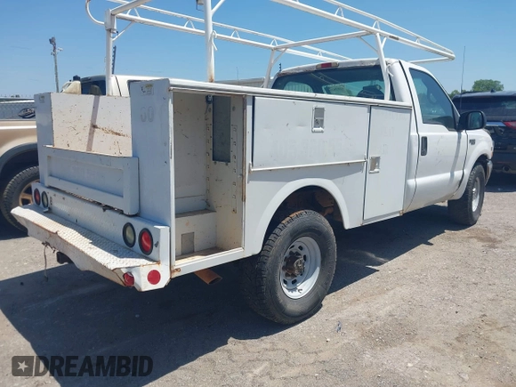 2000 Ford F-250 XL with VIN 1FTNF20LXYEB05380, listed as a IAAI auction lot 42828261 with 197,023 mi miles and . Bid and sale history available at DreamBid. Image 4.