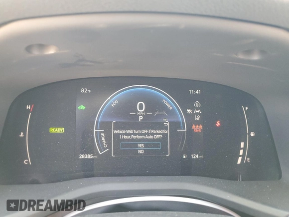 2025 Toyota Camry LE with VIN 4T1DAACK2SU517728, listed as a Copart auction lot 52567455 with 28,385 mi miles and Salvage Title. Bid and sale history available at DreamBid. Image 9.