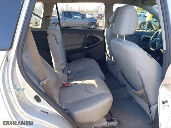 2010 Toyota RAV4 with VIN JTMBK4DV4A5093125, listed as a IAAI auction lot 41607811 with 200,833 mi miles. Bid and sale history available at carsss.com. Image 8.