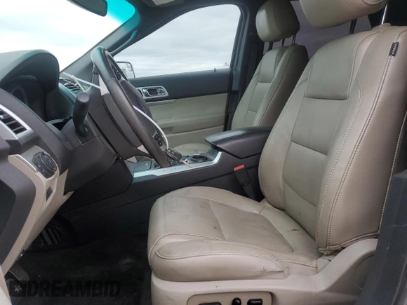 2014 Ford Explorer XLT z VIN 1FM5K7D8XEGB73043, wystawiony jako Copart lot #52146485 z przebiegiem 177 394 mil mil oraz Szkoda całkowita • Salvage title. Historia ofert i sprzedaży dostępna na DreamBid. Obrazek 7.