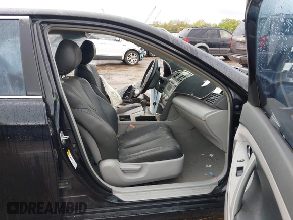 2009 Toyota Camry with VIN 4T4BE46K89R078768, listed as a IAAI auction lot 41996923 with 272,830 mi miles and . Bid and sale history available at DreamBid. Image 5.