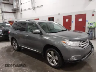 2012 Toyota Highlander Limited with VIN 5TDDK3EH9CS107769, listed as a IAAI auction lot 41378806 with 195,643 mi miles. Bid and sale history available at carsss.com. Image 1.