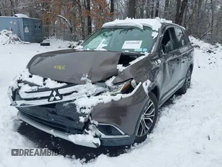 2017 Mitsubishi Outlander ES z VIN JA4AZ2A36HZ015375, wystawiony jako IAAI lot #41520168 z przebiegiem 59 584 mil mil oraz . Historia ofert i sprzedaży dostępna na DreamBid. Obrazek 18.