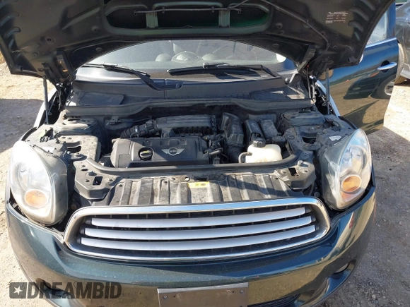 2013 MINI Countryman with VIN WMWZB3C57DWR35414, listed as a IAAI auction lot 41771890 with 141,561 mi miles and . Bid and sale history available at DreamBid. Image 10.