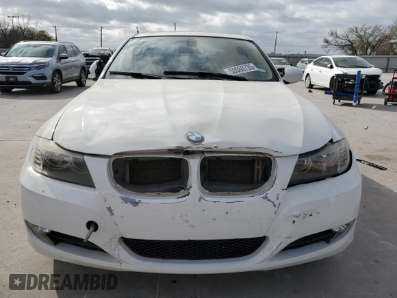2011 BMW 3 Series 328i with VIN WBAPH7G51BNM57453, listed as a Copart auction lot 50060735 with 0 mi miles and Salvage Title. Bid and sale history available at carsss.com. Image 5.