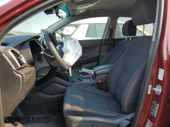 2019 Hyundai Tucson Value z VIN KM8J33A40KU002904, wystawiony jako Copart lot #51064805 z przebiegiem 71 435 mil mil oraz Szkoda całkowita • Salvage title. Historia ofert i sprzedaży dostępna na DreamBid. Obrazek 7.