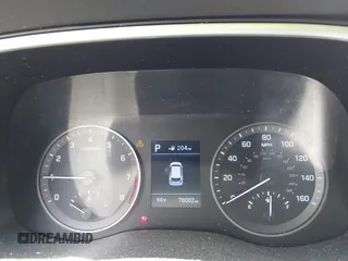 2020 Hyundai Tucson SE z VIN KM8J23A45LU212774, wystawiony jako IAAI lot #42100221 z przebiegiem 78 002 mil mil oraz . Historia ofert i sprzedaży dostępna na DreamBid. Obrazek 7.