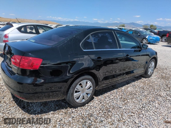 2013 Volkswagen Jetta SE with VIN 3VWDX7AJ8DM292073, listed as a Copart auction lot 59989585 with 129,697 mi miles and Salvage title. Bid and sale history available at DreamBid. Image 3.