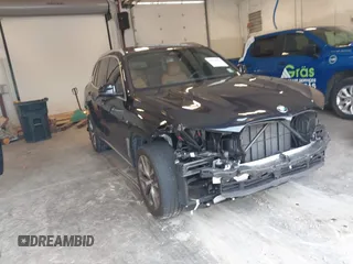 2024 BMW X5 xDrive40i with VIN 5UX23EU07R9S27202, listed as a IAAI auction lot 42548696 with 39,186 mi miles and . Bid and sale history available at DreamBid. Image 1.
