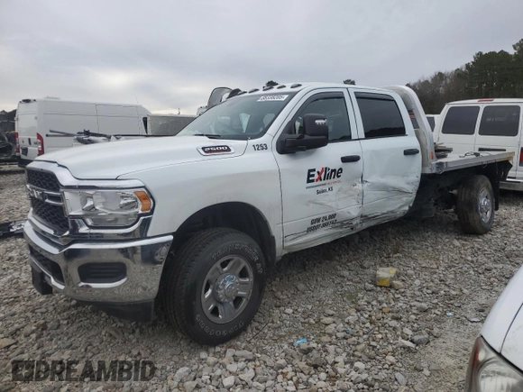 2024 Ram 2500 Tradesman with VIN 3C6UR5HJ0RG131253, listed as a Copart auction lot 88338205 with 3,018 mi miles and Salvage title. Bid and sale history available at DreamBid. Image 1.