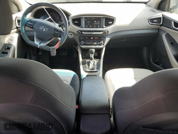 2018 Hyundai Ioniq Blue z VIN KMHC65LC0JU073681, wystawiony jako Copart lot #55296685 z przebiegiem 130 580 mil mil oraz Szkoda całkowita • Salvage title. Historia ofert i sprzedaży dostępna na DreamBid. Obrazek 8.