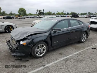 2016 Ford Fusion SE Hybrid with VIN 3FA6P0LU9GR203845, listed as a Copart auction lot 62026805 with 102,456 mi miles and Salvage title. Bid and sale history available at DreamBid. Image 1.