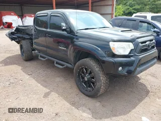 2014 Toyota Tacoma with VIN 3TMLU4EN6EM135193, listed as a IAAI auction lot 42427673 with 172,784 mi miles and . Bid and sale history available at DreamBid. Image 1.