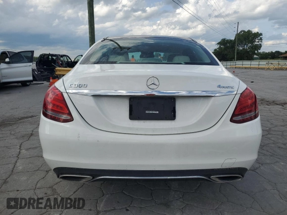 2017 Mercedes-Benz C 300 с VIN WDDWF4KB8HR262070, выставлен на аукционе Copart как лот 55215445 с пробегом 64 438 миль миль и Списание • Salvage title. История ставок и продаж доступна на DreamBid. Изображение 6.