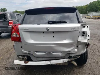 2008 Dodge Caliber SE z VIN 1B3HB28B58D753804, wystawiony jako Copart lot #56495075 z przebiegiem 177 200 mil mil oraz Szkoda całkowita • Salvage title. Historia ofert i sprzedaży dostępna na DreamBid. Obrazek 6.
