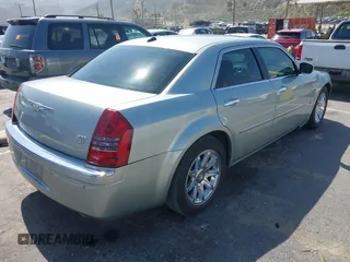 2006 Chrysler 300 C with VIN 2C3LA63H26H130160, listed as a IAAI auction lot 42170192 with 124,206 mi miles. Bid and sale history available at carsss.com. Image 4.