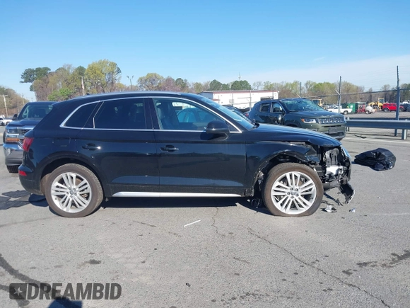 2018 Audi Q5 Premium Plus with VIN WA1BNAFY1J2126669, listed as a IAAI auction lot 41877318 with 44,397 mi miles. Bid and sale history available at carsss.com. Image 13.