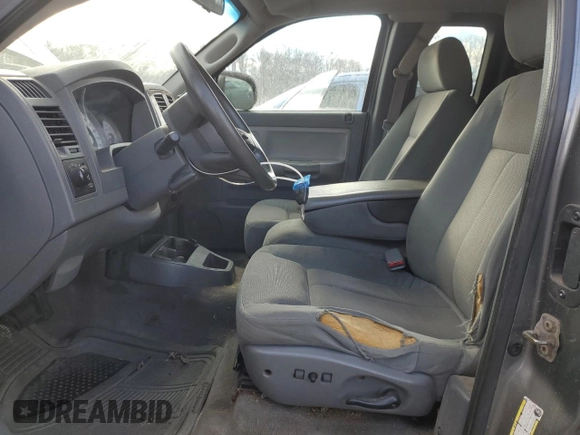 2005 Dodge Dakota SLT with VIN 1D7HW42N25S226141, listed as a Copart auction lot 51820955 with 144,988 mi miles and Clean Title. Bid and sale history available at DreamBid. Image 7.