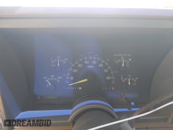 1994 GMC Sierra 1500 z VIN 1GTFC24KXRE522028, wystawiony jako IAAI lot #42463380 z przebiegiem 153 411 mil mil oraz . Historia ofert i sprzedaży dostępna na DreamBid. Obrazek 7.