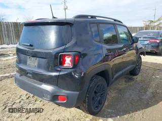 2018 Jeep Renegade Sport with VIN ZACCJBAB4JPH68808, listed as a IAAI auction lot 41319728 with 225,750 mi miles. Bid and sale history available at carsss.com. Image 4.