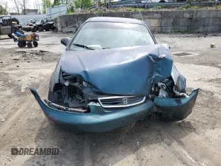 1998 Honda Civic LX with VIN 2HGEJ6675WH613506, listed as a Copart auction lot 54968535 with 196,756 mi miles and Salvage Title. Bid and sale history available at DreamBid. Image 5.