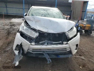 2017 Toyota Highlander XLE with VIN 5TDJZRFH7HS367692, listed as a Copart auction lot 43081615 with 0 mi miles and Salvage Title. Bid and sale history available at carsss.com. Image 5.