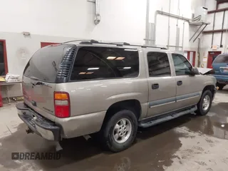 2003 Chevrolet Suburban LS with VIN 3GNFK16ZX3G209916, listed as a IAAI auction lot 42632723 with 188,209 mi miles and . Bid and sale history available at DreamBid. Image 4.