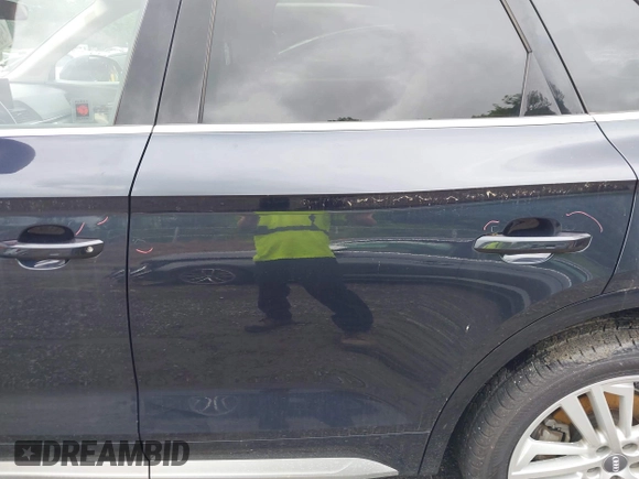 2018 Audi Q5 Prestige z VIN WA1CNAFY3J2141467, wystawiony jako IAAI lot #42268832 z przebiegiem 155 227 mil mil oraz . Historia ofert i sprzedaży dostępna na DreamBid. Obrazek 22.