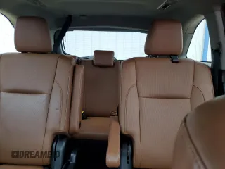 2019 Toyota Highlander Limited с VIN 5TDDZRFH1KS701297, выставлен на аукционе Copart как лот 55472505 с пробегом 75 254 миль миль и Списание • Salvage title. История ставок и продаж доступна на DreamBid. Изображение 10.