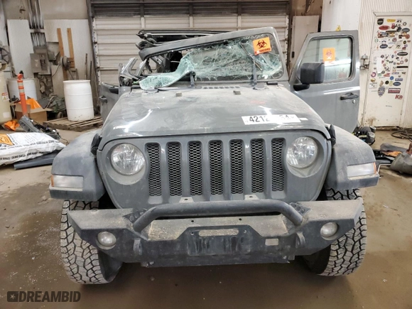 2018 Jeep Wrangler Unlimited Sport with VIN 1C4HJXDG1JW230158, listed as a Copart auction lot 42125654 with 0 mi miles and Salvage Title. Bid and sale history available at carsss.com. Image 5.